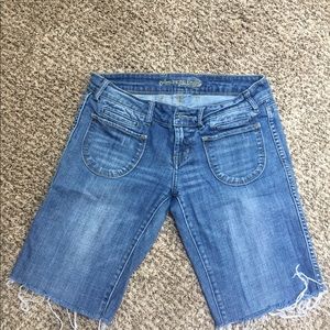 American Eagle Bermuda shorts